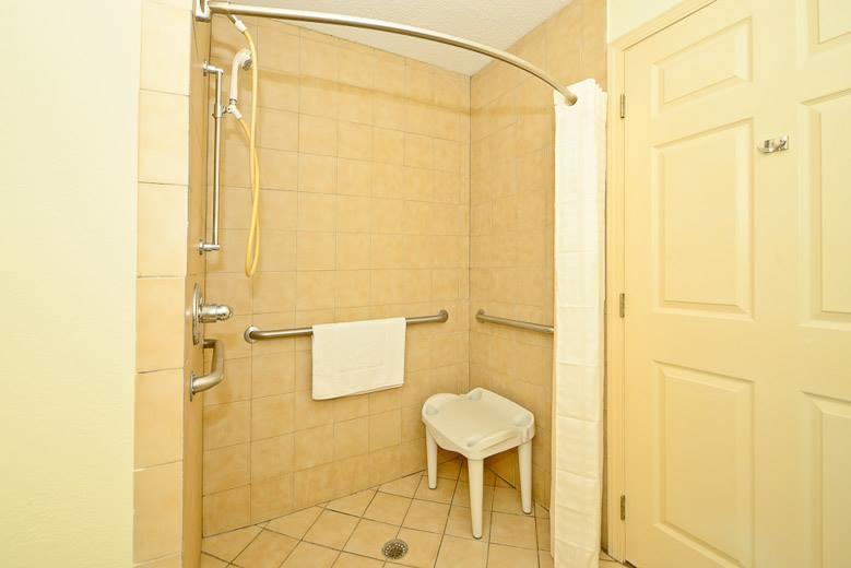 Manchester Heritage Inn & Suites エクステリア 写真